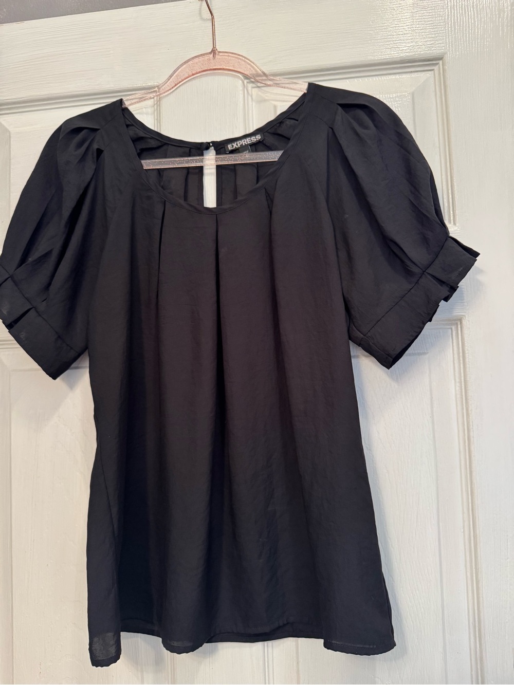 Express Black Short Puff Sleeve Blouse